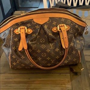 Louis Vuitton tivoli GM bag